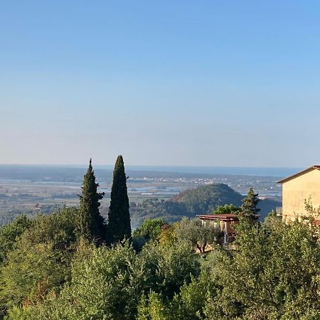 Maison d'hôtes La Casina Delle Rondini à Corsanico-Bargecchia Extérieur photo