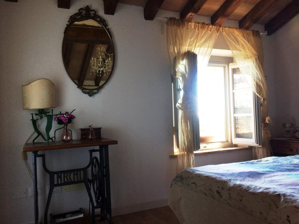 Maison d'hôtes La Casina Delle Rondini à Corsanico-Bargecchia Extérieur photo